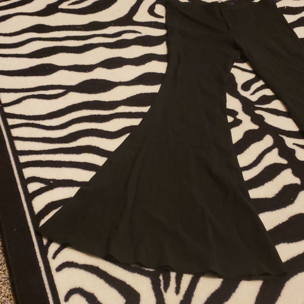 pants - Picture 2 of 5